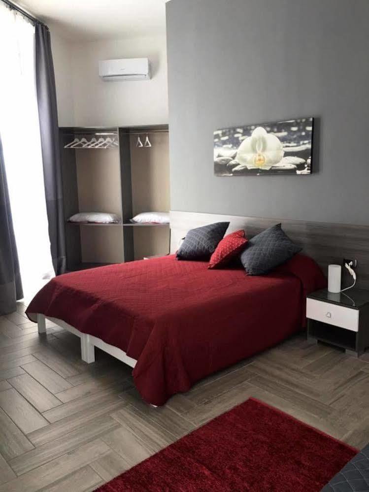 La Dimora Di Garibaldi Bed & Breakfast Naples Luaran gambar