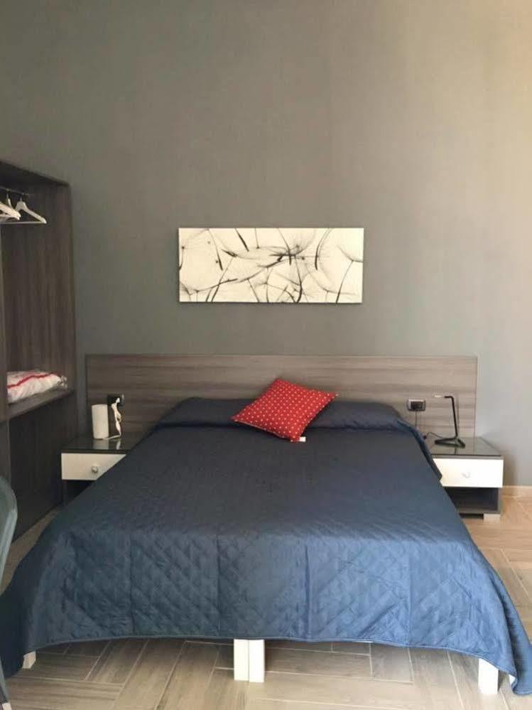 La Dimora Di Garibaldi Bed & Breakfast Naples Luaran gambar