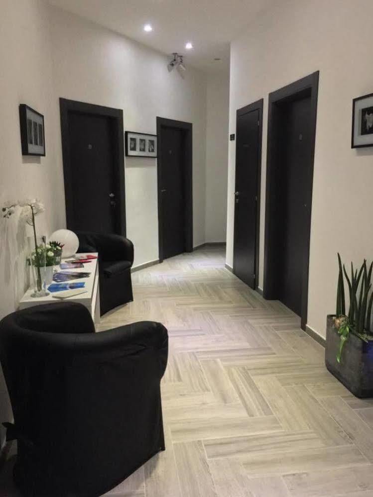 La Dimora Di Garibaldi Bed & Breakfast Naples Luaran gambar